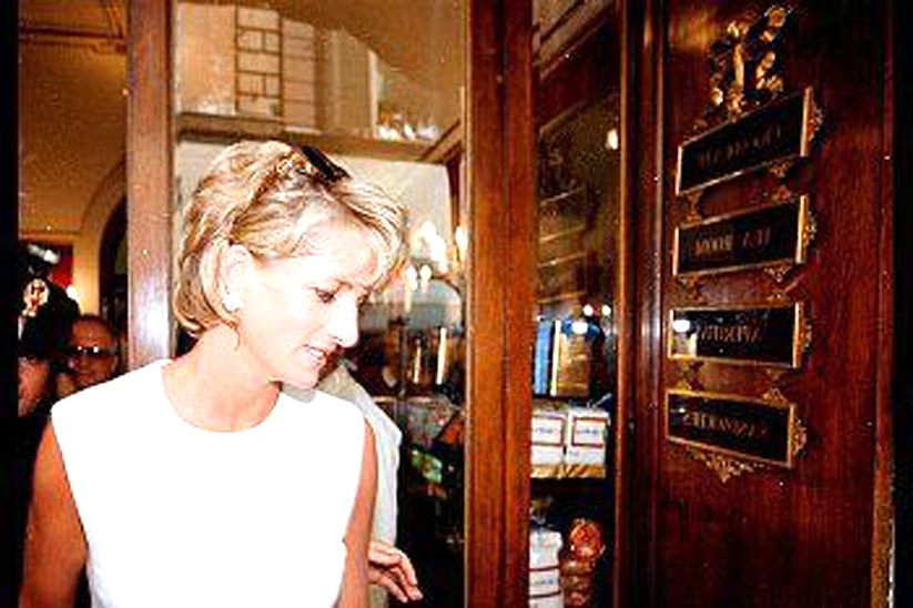 Lady Diana, Antico Caffè Greco Lady Diana, Antico Caffè Greco